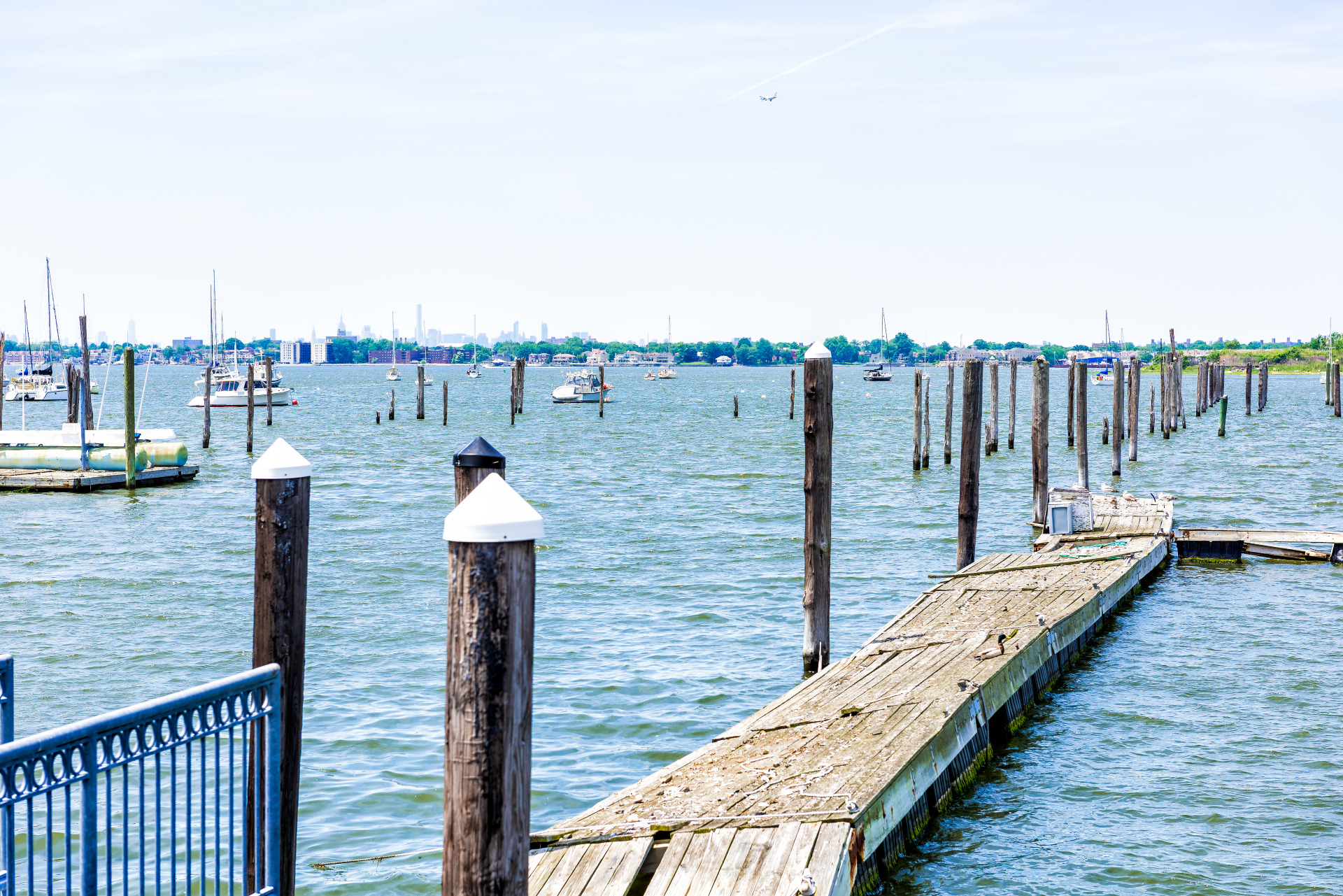 a sleepy day in City Island harbor