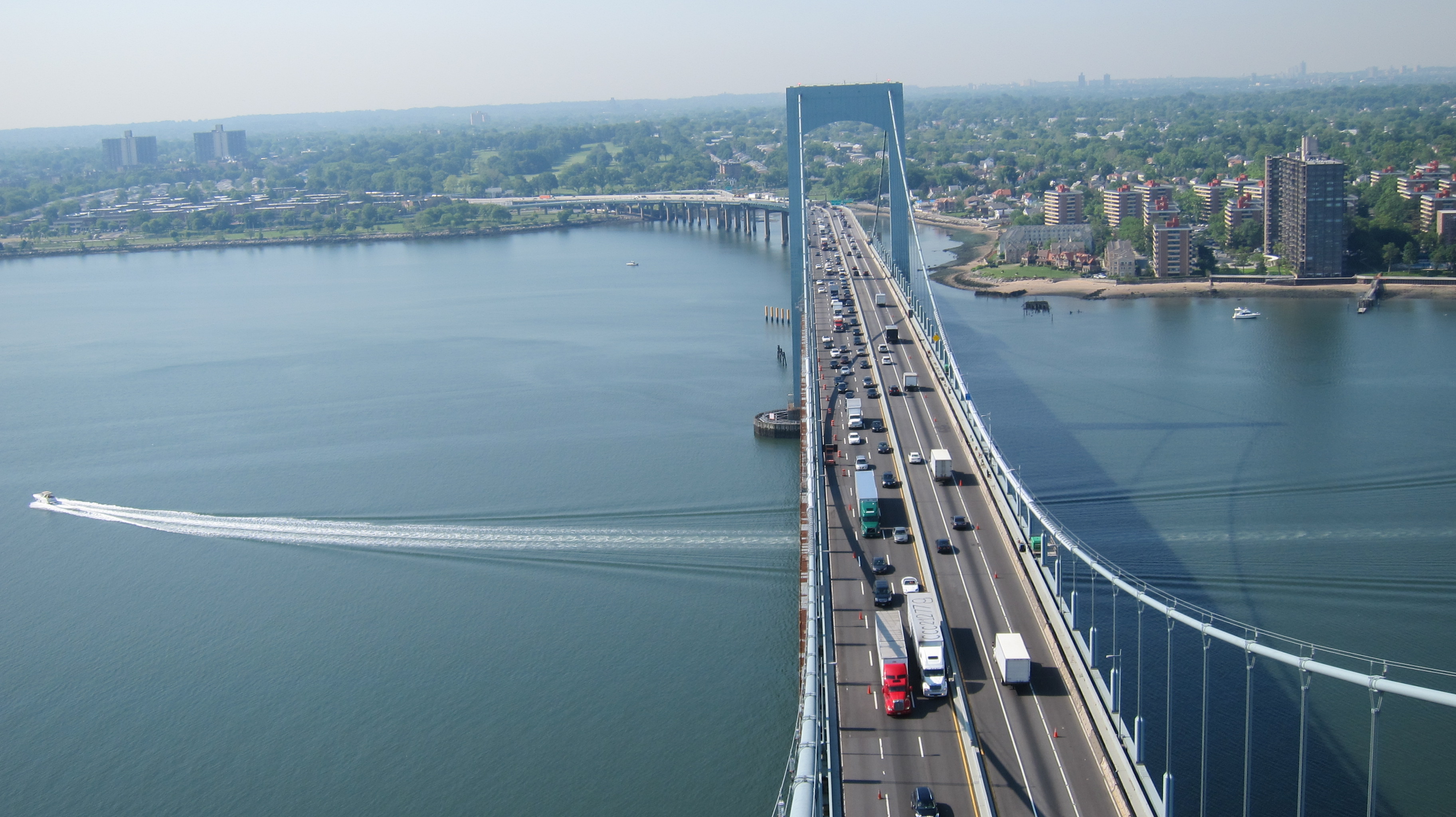 A bird's-eye view of the Throgs Neck Bridge.