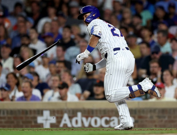 Chicago Cubs designated hitter Seiya Suzuki (27) singles in the 8th inning of a game against the San Francisco Giants at Wrigley Field in Chicago on June 18, 2024. (Chris Sweda/Chicago Tribune)