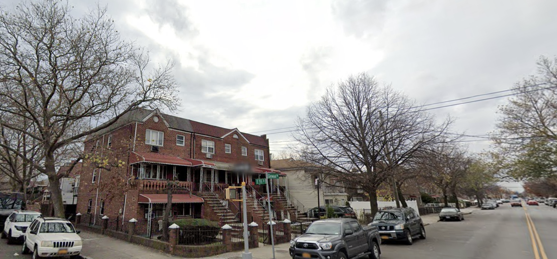 A photo of the intersection in East Flatbush where a man allegedly tried to mow down a group of Jewish men with his car.