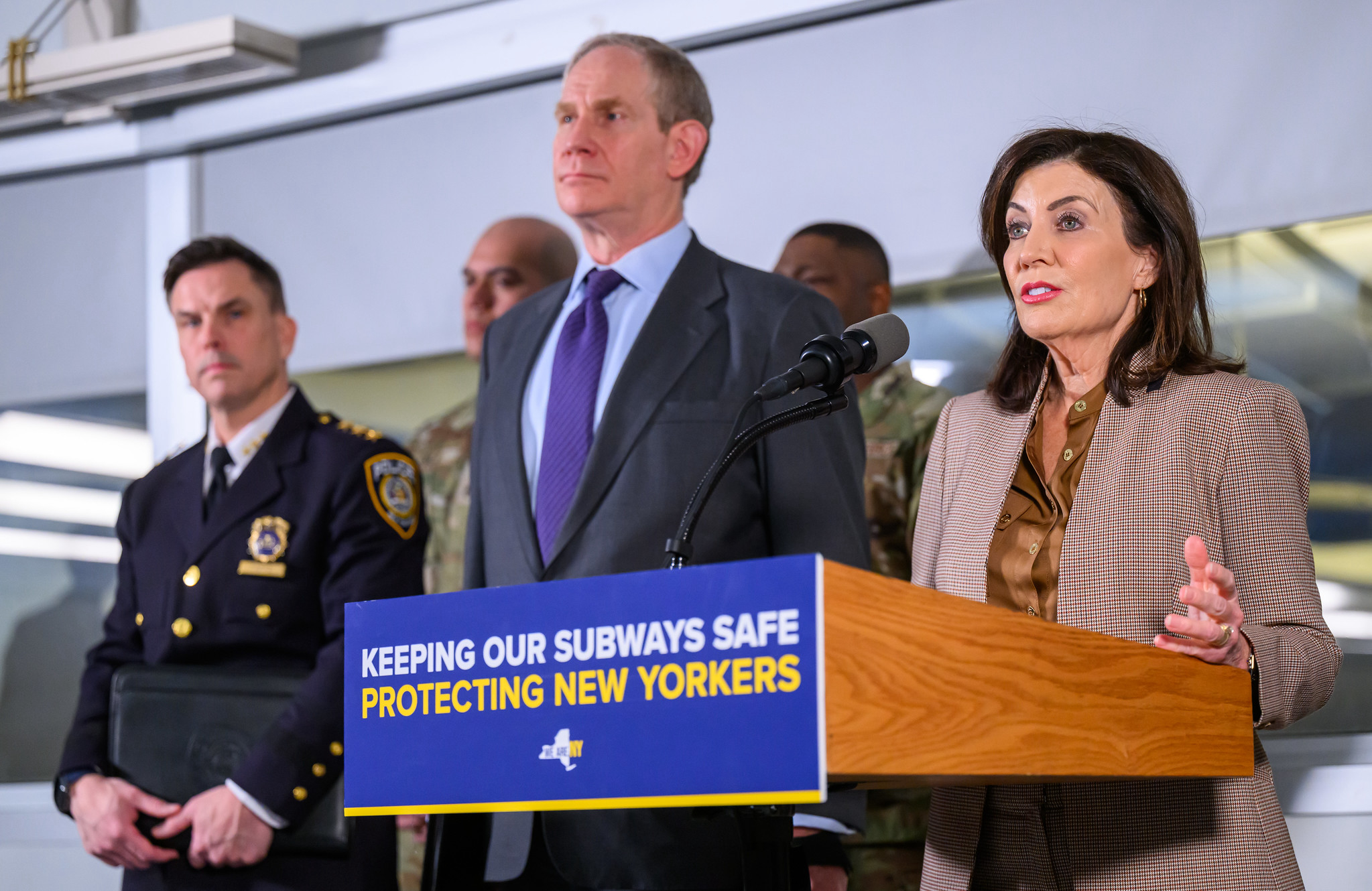 A photo of Gov. Kathy Hochul and MTA CEO Janno Lieber