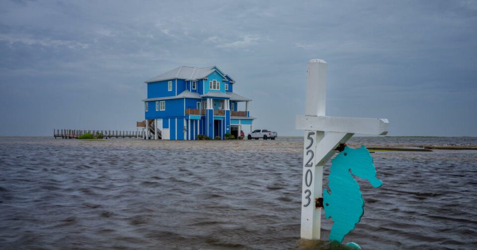 Tropical Storm Alberto blamed for several deaths as it nears Texas and Mexico