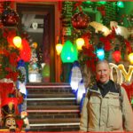 Asked Santa for world peace--CHECK.  Asked Jesus for  a date with Hailler Berry--CHECK.  Didn't get a  Dyker Heights Christmas house selfie  while visiting Broojkly!!! -  THIS IS BLASDPHEMY!  DSC00993