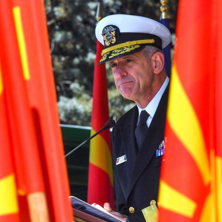 Retired Navy Admiral Found Guilty of Bribery Charges Retired Navy Admiral Is Convicted on Bribery Charges – The New York Times