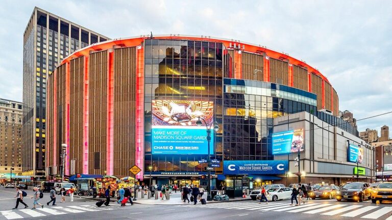 Madison Square Garden: The Legendary Arena That Embodies the Spirit of New York City Madison Square Garden – Britannica