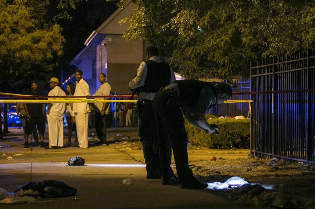 U.S. Murders Surged in 2015, F.B.I. Finds (Published 2016) – The New York Times