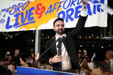 Zohran Mamdani stuns Andrew Cuomo in NYC mayor primary – BBC