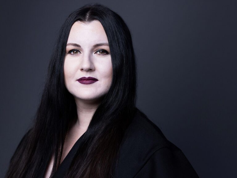 Why This CEO Is Boldly Embracing A.I. to Transform the Workforce Why Is This C.E.O. Bragging About Replacing Humans With A.I.? – The New York Times