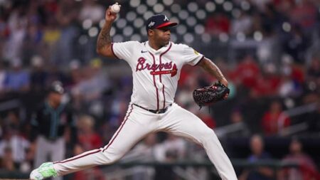 Struggling Reliever Open to Another Shot With Yankees – Sports Illustrated