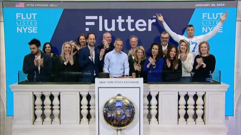 FanDuel parent Flutter lists on the NYSE, challenging DraftKings as sports-betting pure play – CNBC