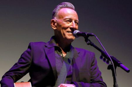 Bruce Springsteen gets political, brings out ‘weapon of choice’ for surprise performance – USA Today