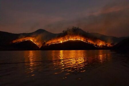 Canada wildfire smoke blankets US Midwest, Northeast with hazardous air – Reuters