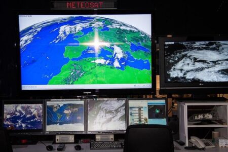Analysis of Satellite Image and Videos Suggest Precision U.S. Strikes on Iranian Water Facility – The New York Times